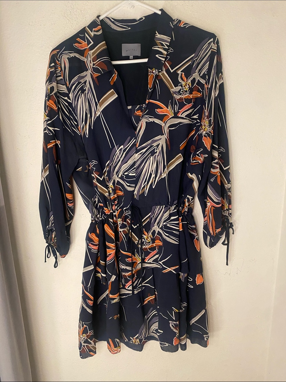 Maiyet , women’s  Floral-Print Navy Long Sleeve Wrap Dress
